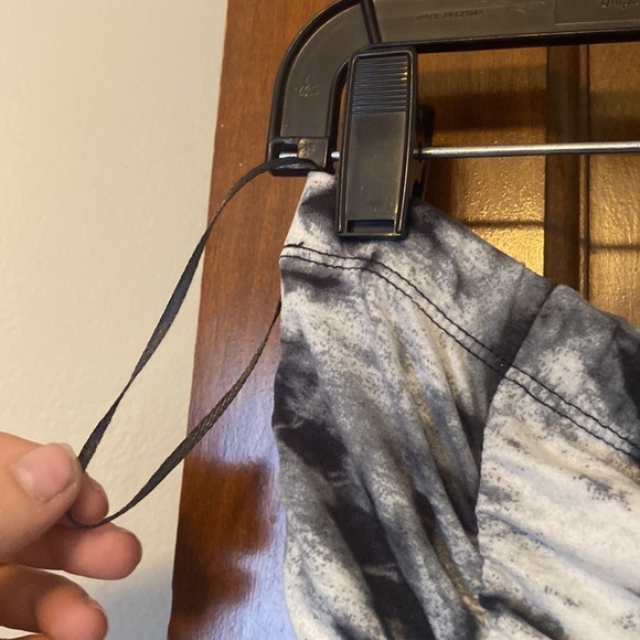 Capella black and white Smokey ruched dress 😍😍 - Picture 5 of 9